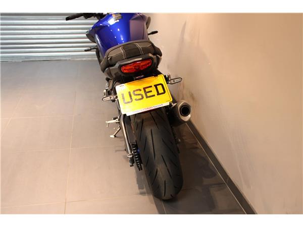 YAMAHA MT-10
