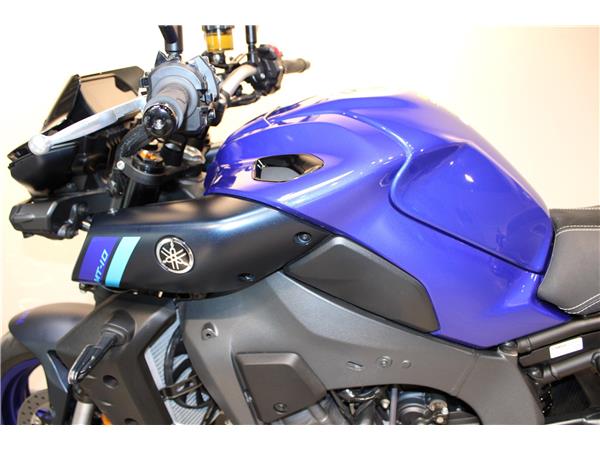 YAMAHA MT-10