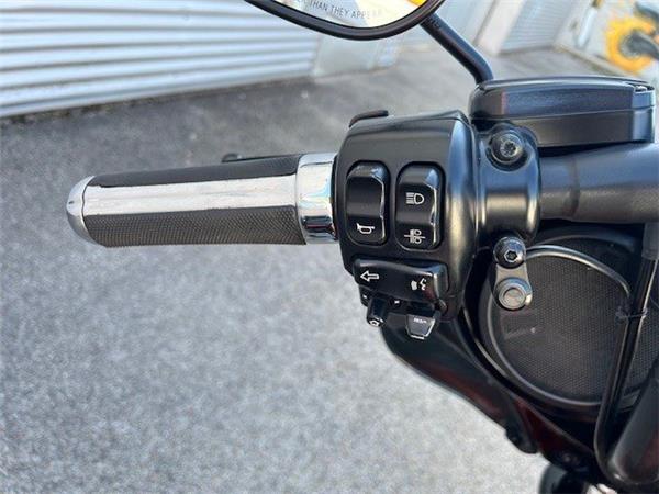 2017 Harley-Davidson CVO Street Glide FLHXSE