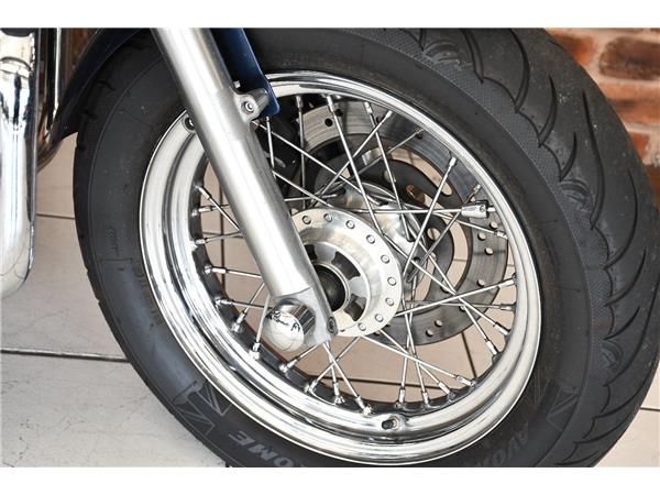 2012 HARLEY-DAVIDSON SPORTSTER XL1200C CUSTOM