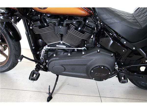 FXLRST LOW RIDER ST 