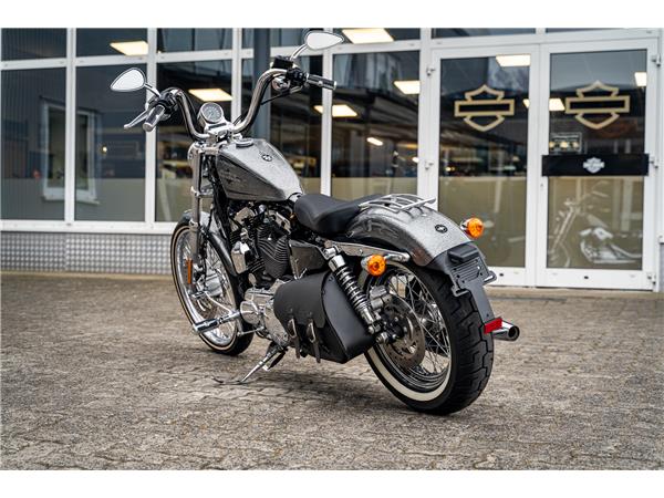 Harley-Davidson Kiel Sportster Seventy-Two XL1200V- HARD CANDY CUSTOM