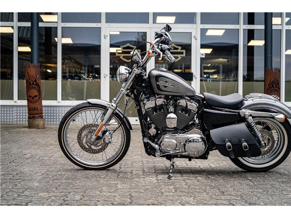 Harley-Davidson Kiel Sportster Seventy-Two XL1200V- HARD CANDY CUSTOM