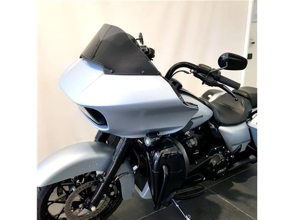 HARLEY-DAVIDSON ROAD GLIDE SPECIAL