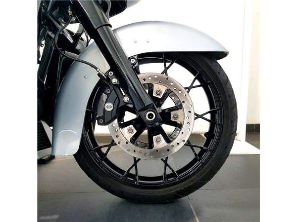 HARLEY-DAVIDSON ROAD GLIDE SPECIAL