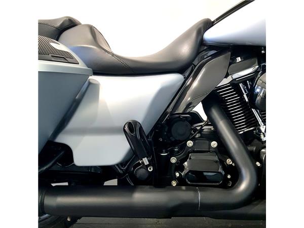 HARLEY-DAVIDSON ROAD GLIDE SPECIAL