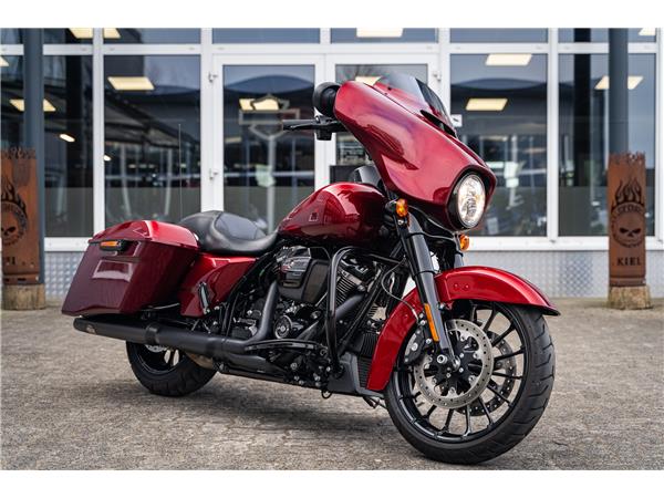 Harley-Davidson Kiel FLHXS Street Glide 107 cui - Jekill & Hyde -