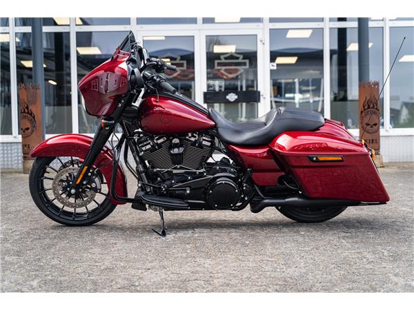Harley-Davidson Kiel FLHXS Street Glide 107 cui - Jekill & Hyde -