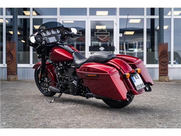 Harley-Davidson Kiel FLHXS Street Glide 107 cui - Jekill & Hyde -