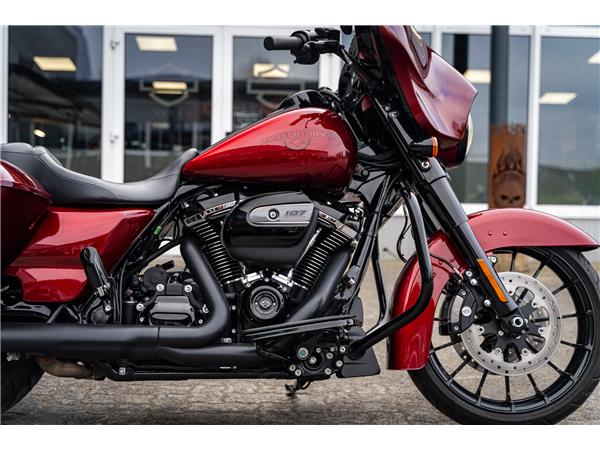 Harley-Davidson Kiel FLHXS Street Glide 107 cui - Jekill & Hyde -