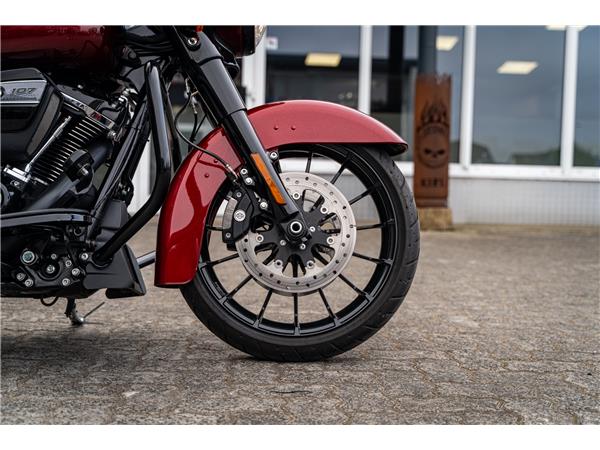 Harley-Davidson Kiel FLHXS Street Glide 107 cui - Jekill & Hyde -