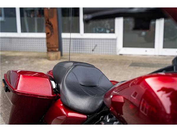 Harley-Davidson Kiel FLHXS Street Glide 107 cui - Jekill & Hyde -