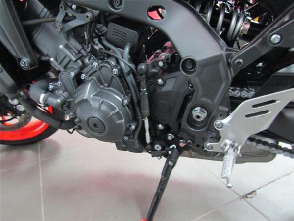 2021 Yamaha MT-09 Grey