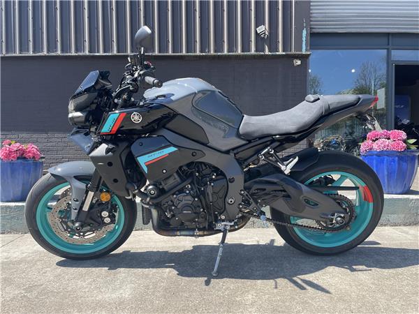 2023 Yamaha MT10