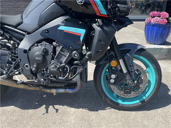 2023 Yamaha MT10
