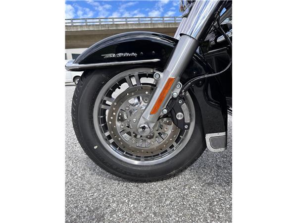 2025 HARLEY-DAVIDSON Trike FLHTCUTG Tri Glide Ultra 114 2025