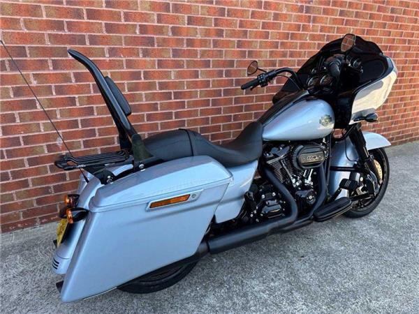 2023 Harley-Davidson Road Glide Special 1868 2