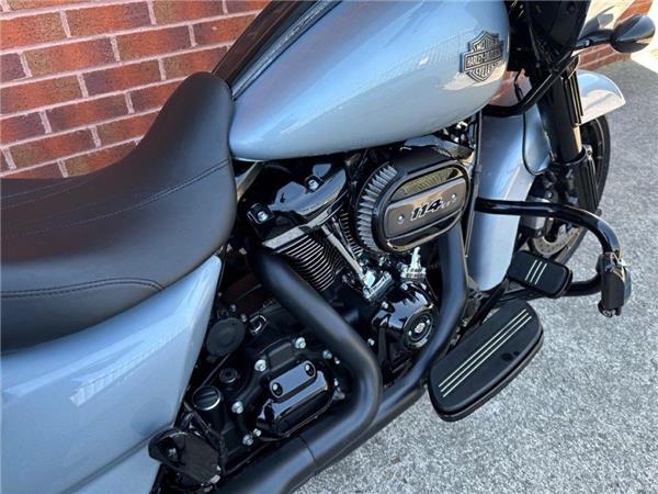2023 Harley-Davidson Road Glide Special 1868 2