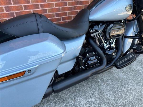 2023 Harley-Davidson Road Glide Special 1868 2