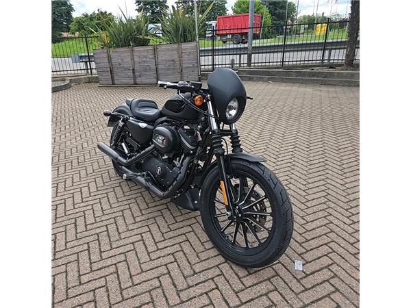 Harley-Davidson Sportster 883 IRON