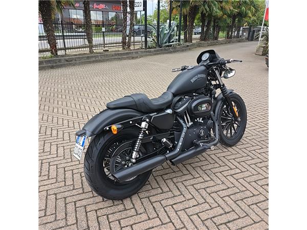 Harley-Davidson Sportster 883 IRON