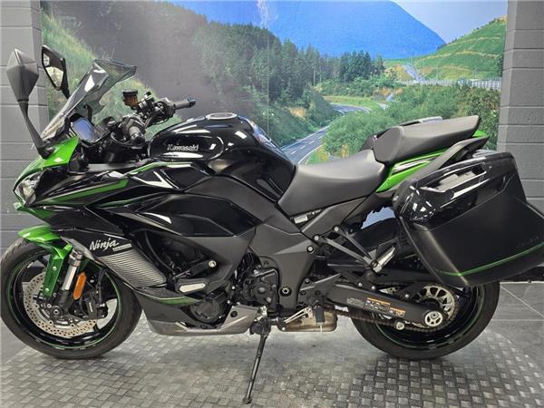 2023 Kawasaki Ninja 1000SX