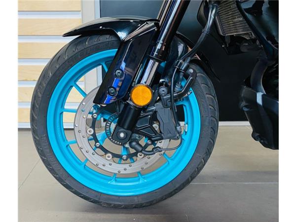 2024 Yamaha MT125 GREY