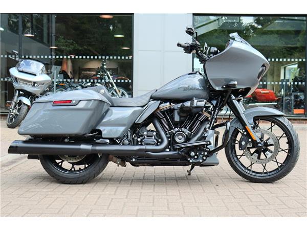 2022 HARLEY-DAVIDSON ROAD GLIDE ST