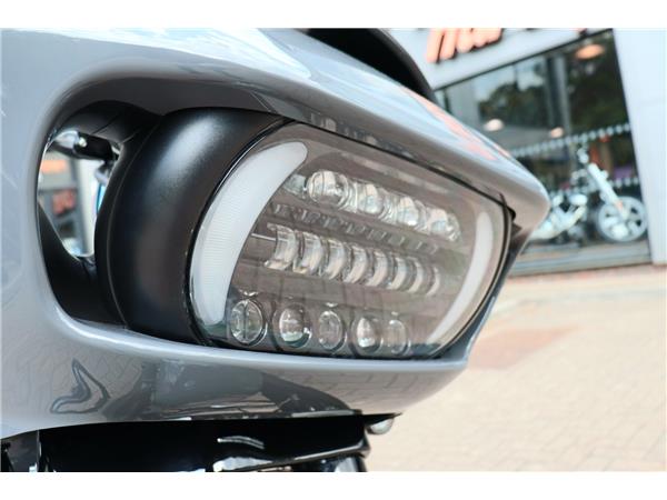 2022 HARLEY-DAVIDSON ROAD GLIDE ST