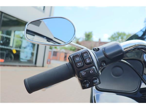 2023 HARLEY-DAVIDSON ROAD GLIDE SPECIAL 