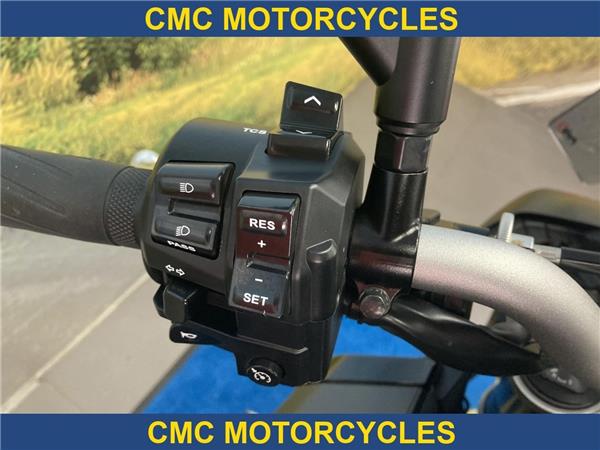 Yamaha MT-10 MT-10