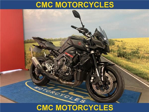 Yamaha MT-10 MT-10