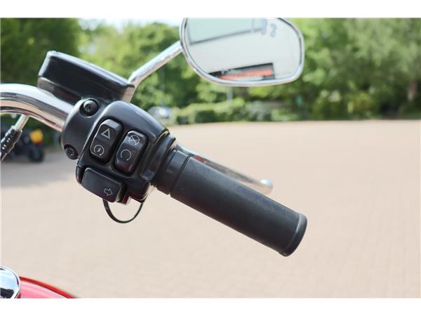 2018 HARLEY-DAVIDSON SOFTAIL FXLR LOWRIDER