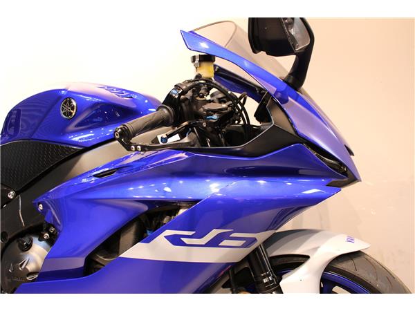 YAMAHA YZF-R6
