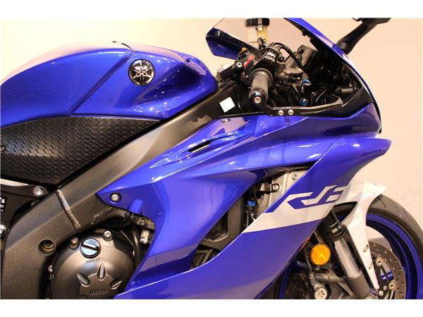 YAMAHA YZF-R6