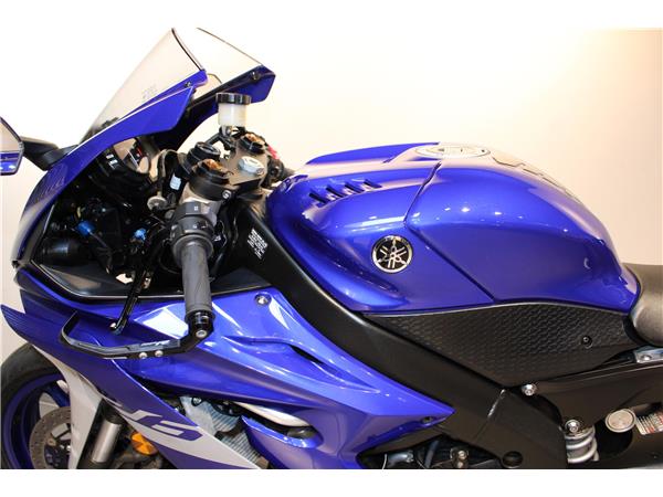 YAMAHA YZF-R6