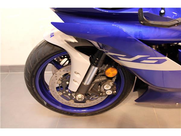 YAMAHA YZF-R6