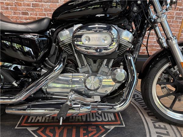 2018 HARLEY-DAVIDSON SUPERLOW