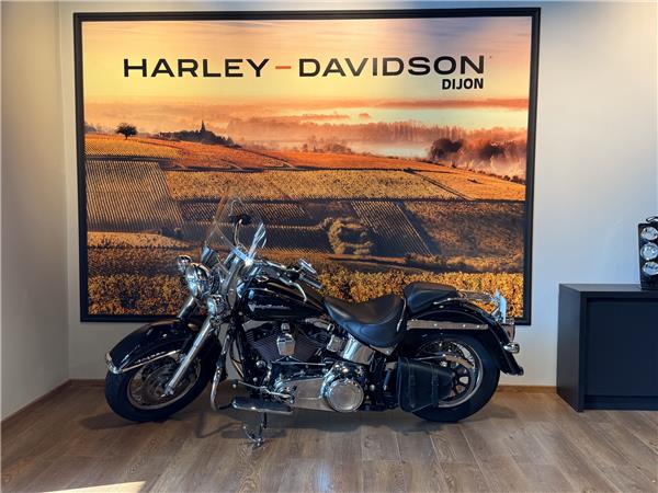 2017 HARLEY-DAVIDSON DELUXE