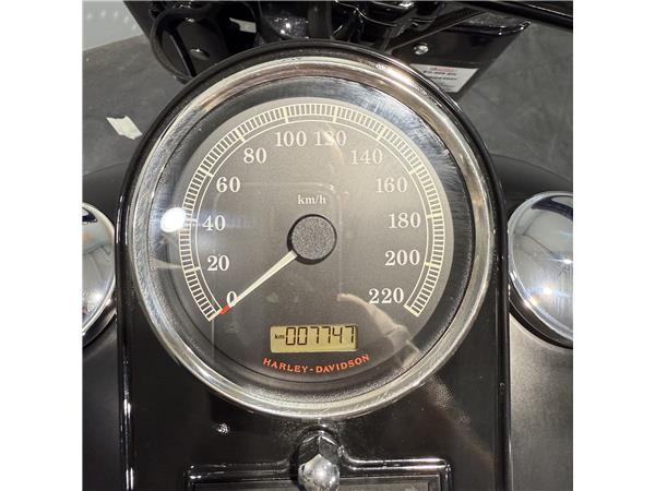 2016 HARLEY-DAVIDSON FAT BOY