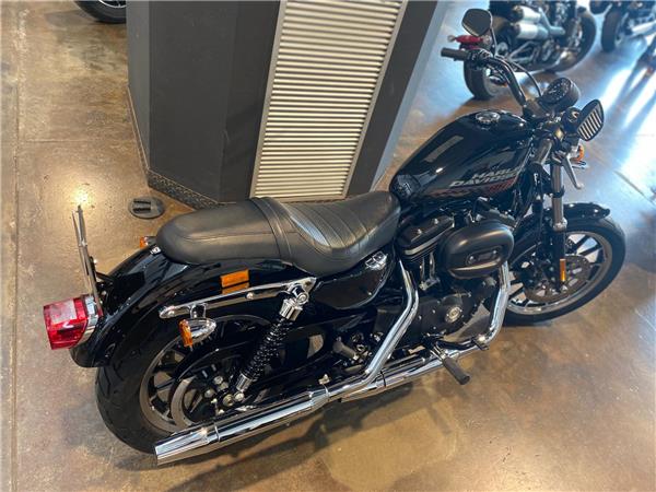 Harley-Davidson Sportster XL883R - 2011