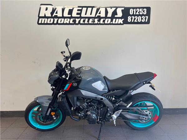 2022 YAMAHA MT-09