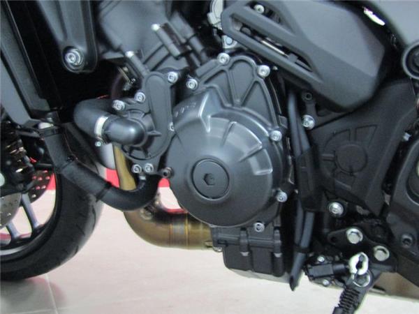 2024 Yamaha MT-09 Y-AMT
YD74GXT Black