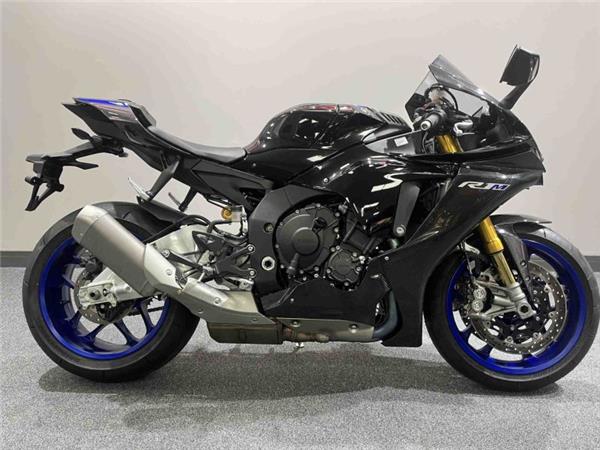 2020 Yamaha YZF R1M Silver