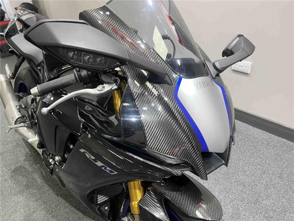 2020 Yamaha YZF R1M Silver
