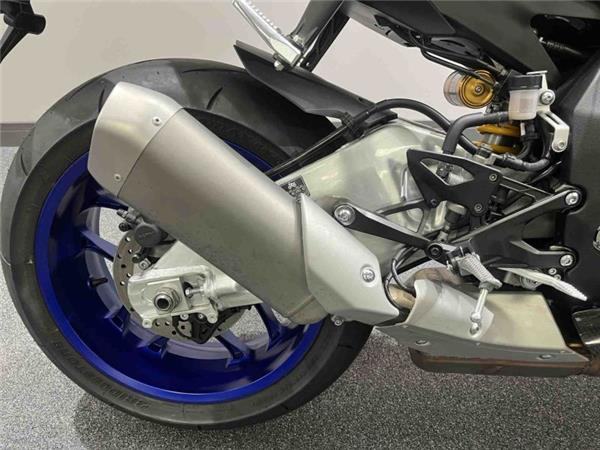 2020 Yamaha YZF R1M Silver