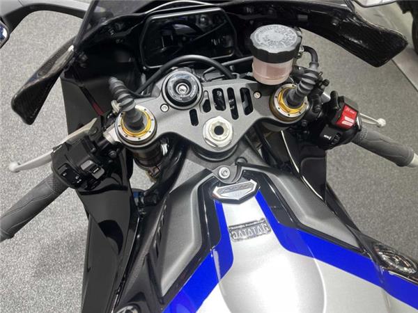 2020 Yamaha YZF R1M Silver
