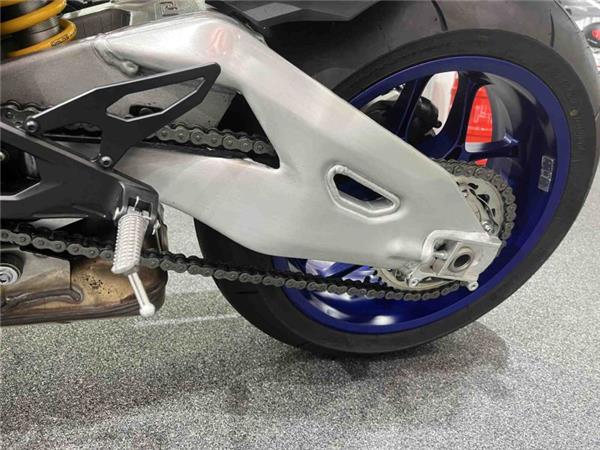 2020 Yamaha YZF R1M Silver