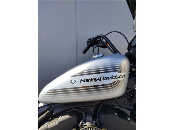2020 Iron 1200