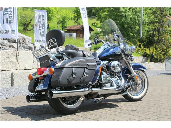 2012 HARLEY-DAVIDSON Touring FLHRC Road King Classic